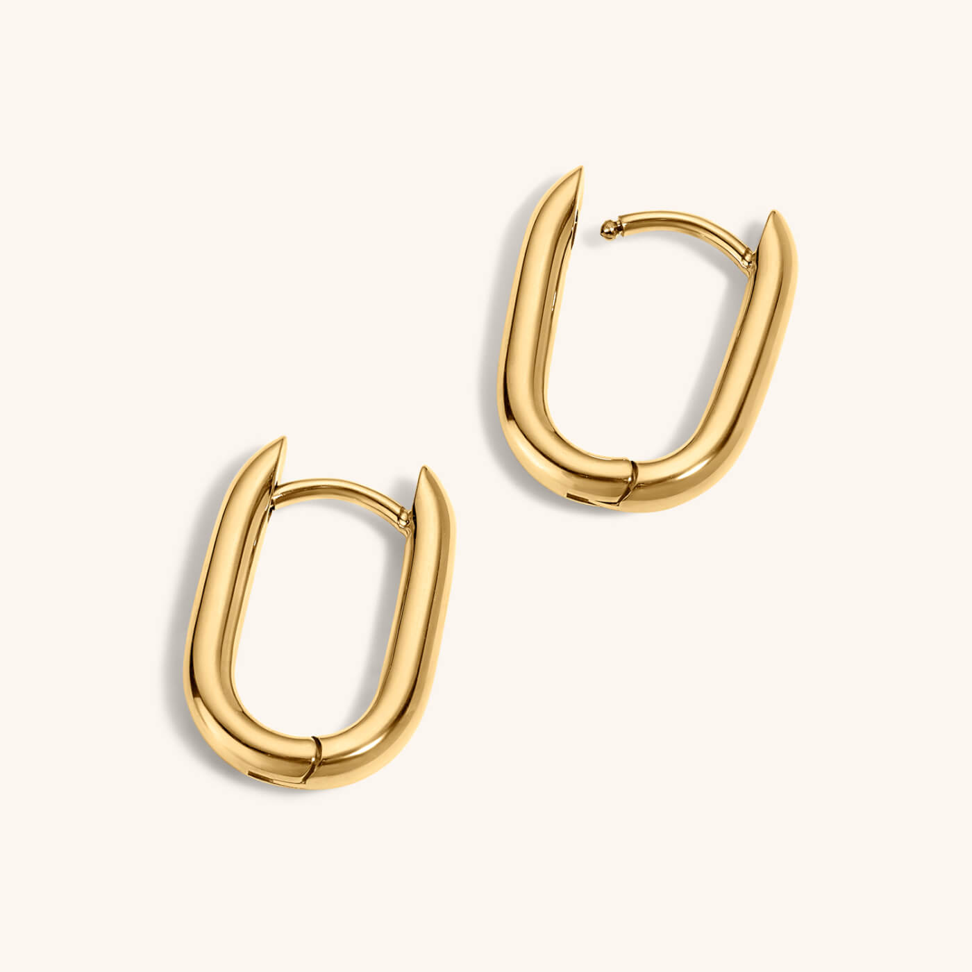 Baby Halo Oval Hoop Earrings in Titanium