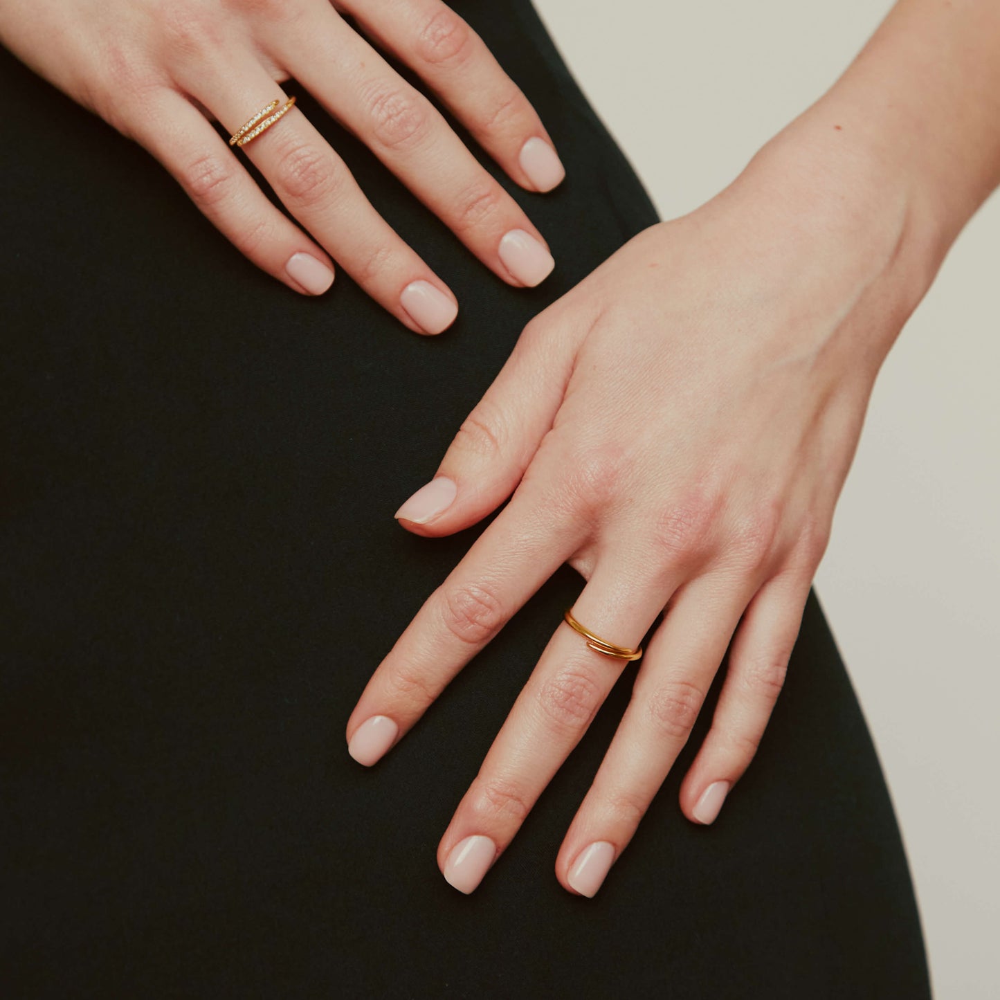 Bold Infinite Stacking Ring